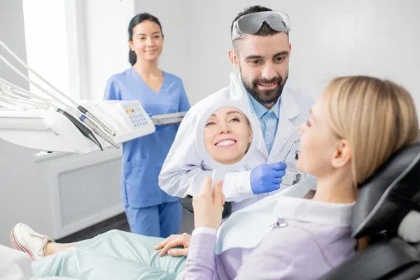 woman visiting the dentist